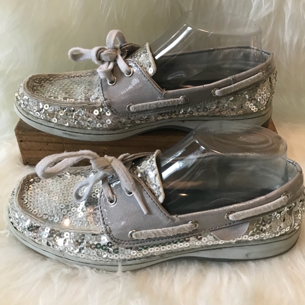 Aloha Island Silver Sequined Boat Shoe Sz 8